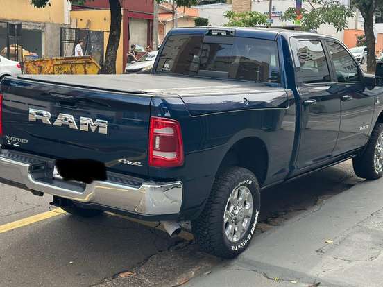 RAM-2500-6.7 I6 TURBO DIESEL LARAMIE CD 4X4 AUTOMÁTICO RAM-2500-2023