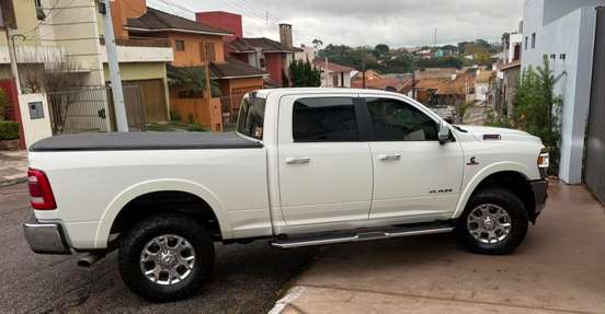 RAM-2500-6.7 I6 TURBO DIESEL LARAMIE CD 4X4 AUTOMÁTICO RAM-2500-2022