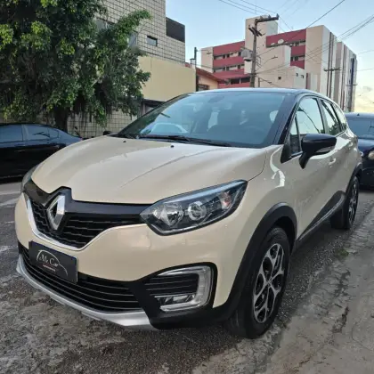 RENAULT CAPTUR 1.6 16V SCE FLEX INTENSE X-TRONIC RENAULT CAPTUR 1.6 16V SCE FLEX INTENSE X-TRONIC