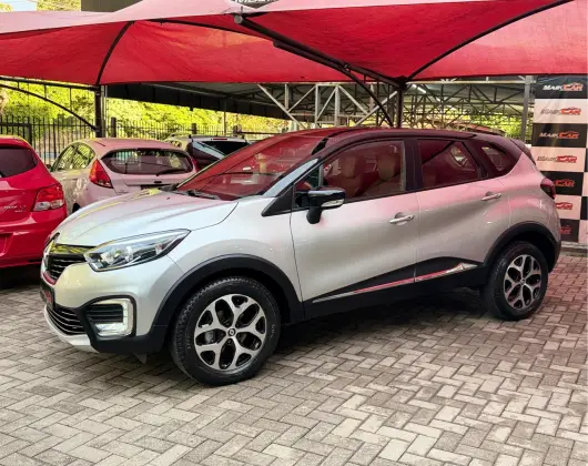 RENAULT CAPTUR 2.0 16V HI-FLEX INTENSE AUTOMÁTICO RENAULT CAPTUR 2.0 16V HI-FLEX INTENSE AUTOMÁTICO