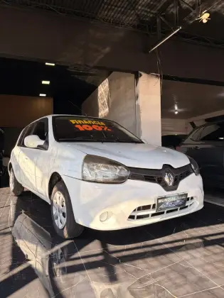 RENAULT CLIO 1.0 EXPRESSION 16V FLEX 4P MANUAL RENAULT CLIO 1.0 EXPRESSION 16V FLEX 4P MANUAL