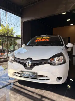 RENAULT-CLIO-2015