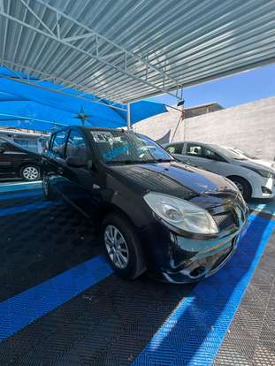 RENAULT-SANDERO-2008