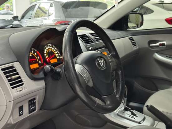 TOYOTA-COROLLA-2.0 XEI 16V FLEX 4P AUTOMÁTICO TOYOTA-COROLLA-2011
