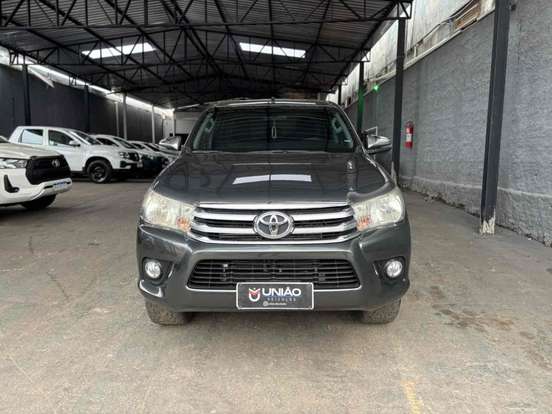 TOYOTA-HILUX-2.8 SRV 4X4 CD 16V DIESEL 4P AUTOMÁTICO TOYOTA-HILUX-2018