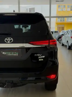 TOYOTA-HILUX SW4-2021