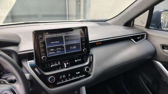 TOYOTA-COROLLA CROSS-2021