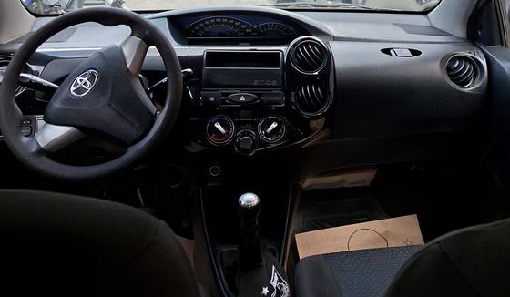 /en/city/cate-car-used-car/toyota-etios-2014-1-3-x-16v-flex-4p-manual-48561998022182912/-6