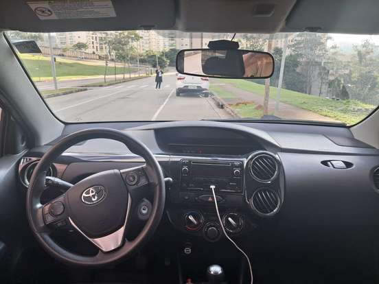 TOYOTA-ETIOS-1.5 XS SEDAN 16V FLEX 4P MANUAL TOYOTA-ETIOS-2017