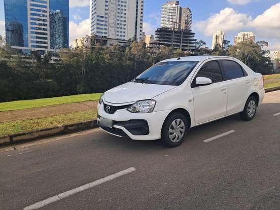 TOYOTA-ETIOS-1.5 XS SEDAN 16V FLEX 4P MANUAL TOYOTA-ETIOS-2017