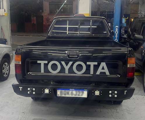 TOYOTA-HILUX-1994