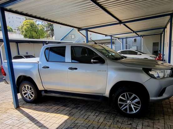 TOYOTA-HILUX-2.8 STD 4X4 CD 16V DIESEL 4P MANUAL TOYOTA-HILUX-2017