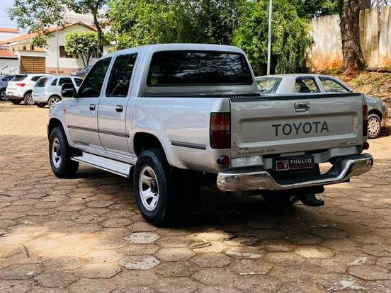 TOYOTA-HILUX-3.0 SR 4X4 CD 8V TURBO DIESEL 4P MANUAL TOYOTA-HILUX-2002