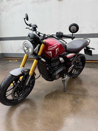 TRIUMPH SPEED 400 