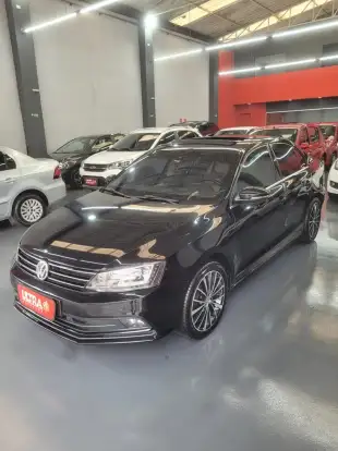 VOLKSWAGEN-JETTA-2015