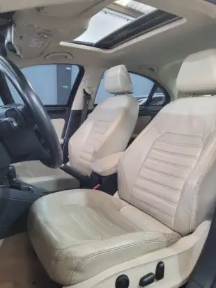 VOLKSWAGEN-JETTA-2015