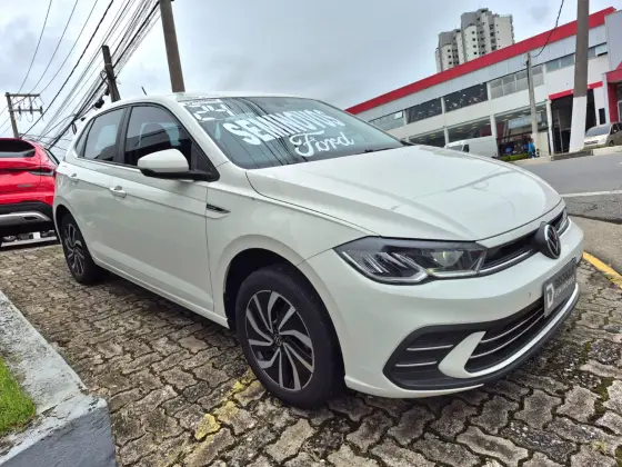 VOLKSWAGEN POLO 1.0 170 TSI HIGHLINE AUTOMÁTICO VOLKSWAGEN POLO 1.0 170 TSI HIGHLINE AUTOMÁTICO