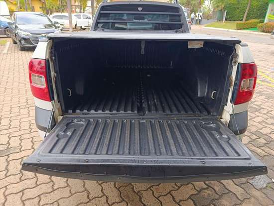 VOLKSWAGEN-SAVEIRO-2014