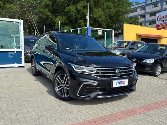 VOLKSWAGEN-TIGUAN-2023