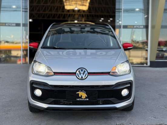 VOLKSWAGEN-UP-2018