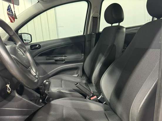 VOLKSWAGEN-VOYAGE-1.0 12V MPI TOTALFLEX 4P MANUAL VOLKSWAGEN-VOYAGE-2019
