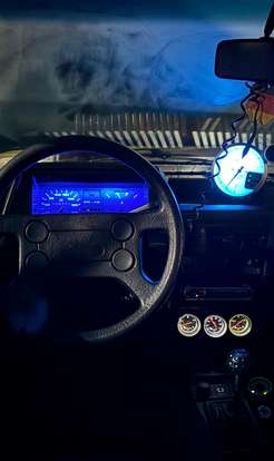 VOLKSWAGEN-GOL-1993