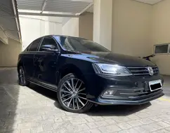 VOLKSWAGEN JETTA 2.0 TSI HIGHLINE 211CV GASOLINA 4P TIPTRONIC VOLKSWAGEN JETTA 2.0 TSI HIGHLINE 211CV GASOLINA 4P TIPTRONIC