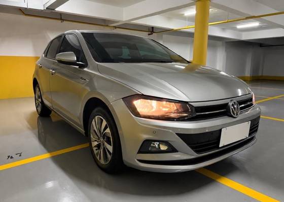 VOLKSWAGEN POLO 1.0 200 TSI COMFORTLINE AUTOMÁTICO