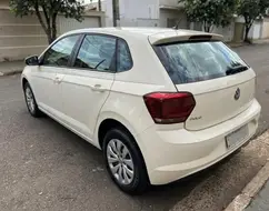 VOLKSWAGEN POLO 1.0 MPI TOTAL FLEX MANUAL VOLKSWAGEN POLO 1.0 MPI TOTAL FLEX MANUAL