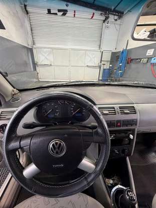 VOLKSWAGEN-SAVEIRO-2001
