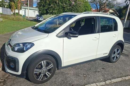 VOLKSWAGEN-UP-1.0 170 TSI TOTAL FLEX XTREME 4P MANUAL VOLKSWAGEN-UP-2021