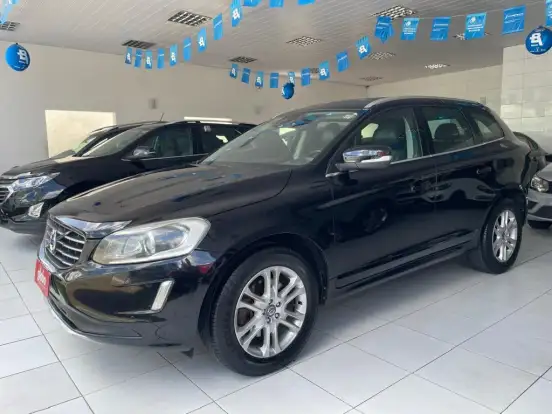 VOLVO-XC60-2014