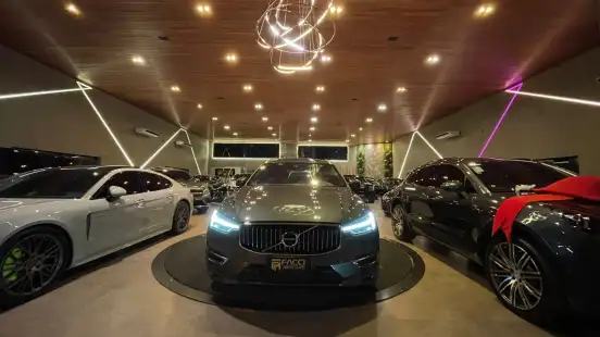 VOLVO-XC60-2021