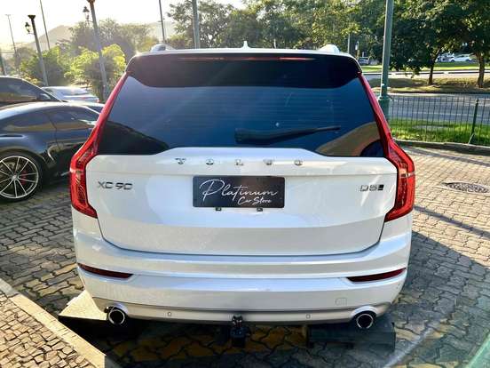VOLVO-XC90-2.0 D5 DIESEL MOMENTUM AWD GEARTRONIC VOLVO-XC90-2018