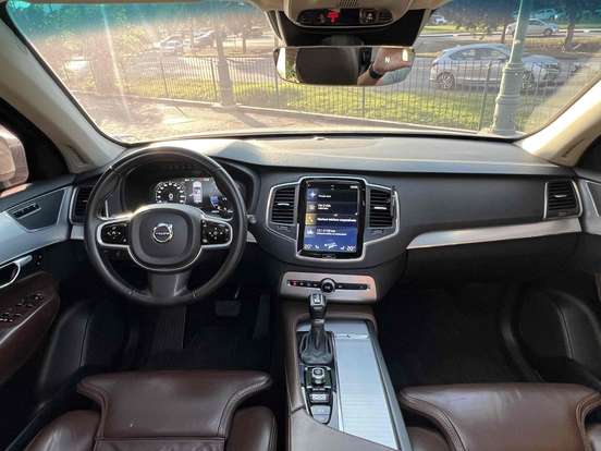 VOLVO-XC90-2.0 D5 DIESEL MOMENTUM AWD GEARTRONIC VOLVO-XC90-2018
