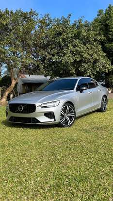 VOLVO-S60-2022