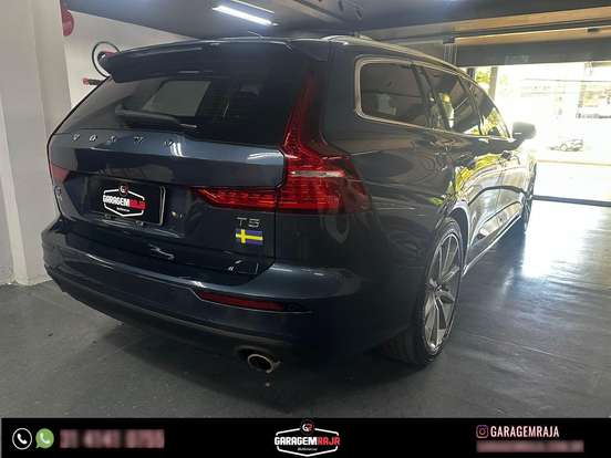 VOLVO-V60-2019