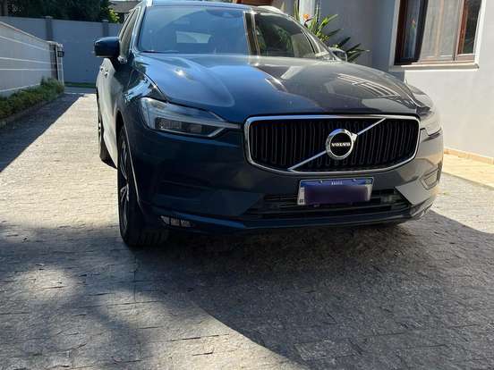 VOLVO-XC60-2.0 T5 GASOLINA MOMENTUM AWD GEARTRONIC VOLVO-XC60-2019