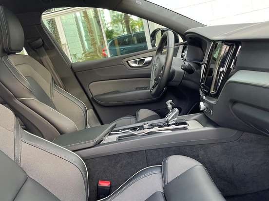 VOLVO-XC60-2.0 T8 RECHARGE ULTIMATE DARK AWD GEARTRONIC VOLVO-XC60-2023