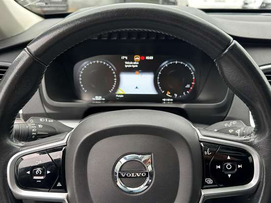 VOLVO-XC90-2.0 T6 GASOLINA MOMENTUM AWD GEARTRONIC VOLVO-XC90-2019