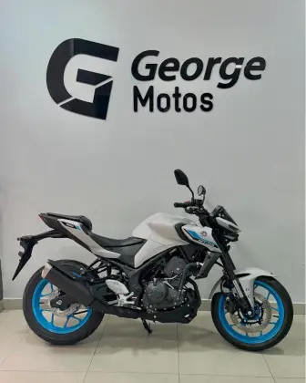 YAMAHA MT-03 CONNECTED ABS 