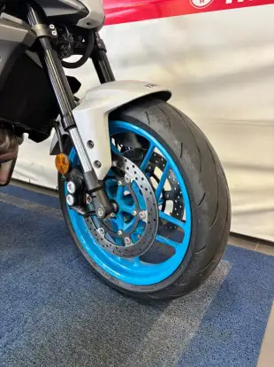 YAMAHA-MT-07 CONNECTED ABS-2025