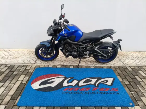 YAMAHA MT-09 YAMAHA MT-09