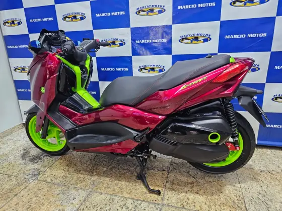 YAMAHA XMAX ABS 