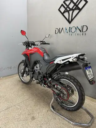 YAMAHA-XTZ 250 LANDER CONNECTED-2025
