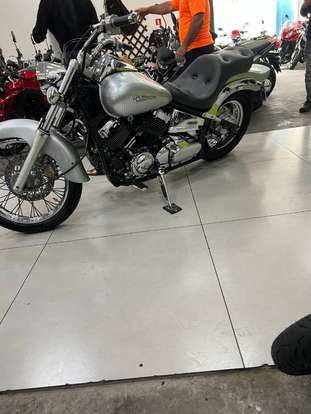 YAMAHA-DRAG STAR 650-2006