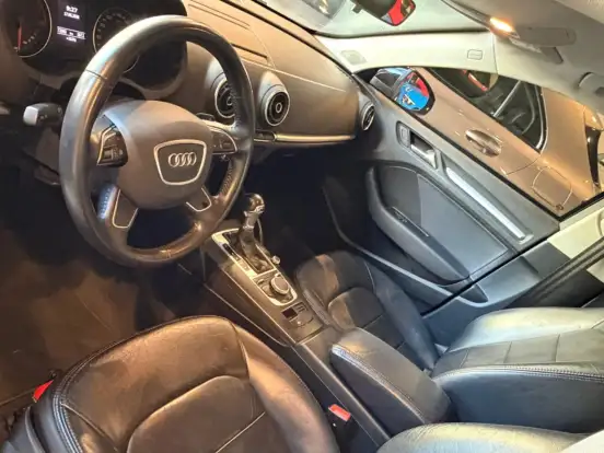 AUDI-A3-1.4 TFSI SEDAN AMBIENTE 16V GASOLINA 4P S-TRONIC AUDI-A3-2015