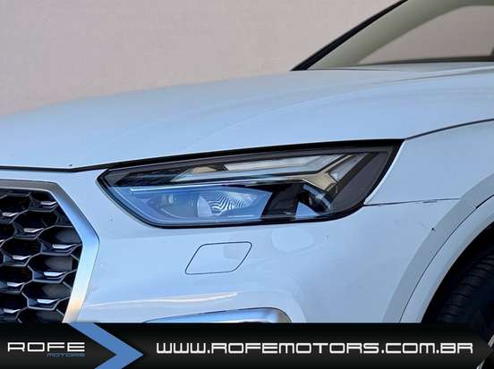 AUDI-Q5-2022