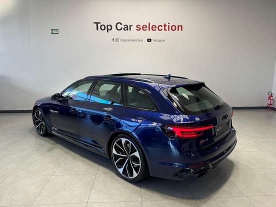 AUDI-RS4-2018