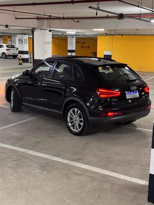 AUDI-Q3-2012